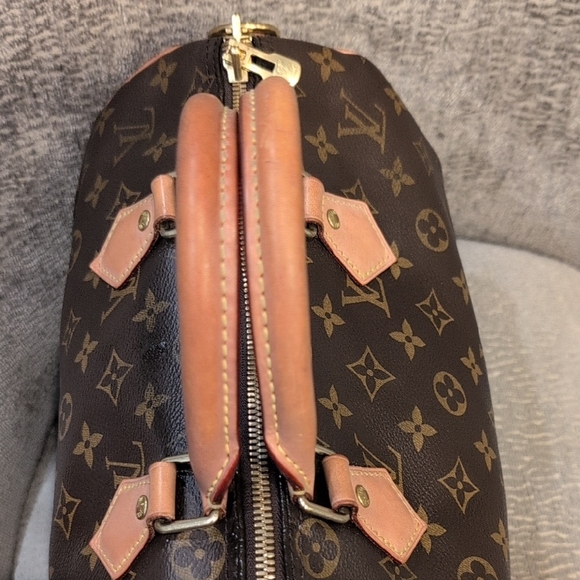 Louis Vuitton Speedy 30 Bandoulier - Picture 11 of 17